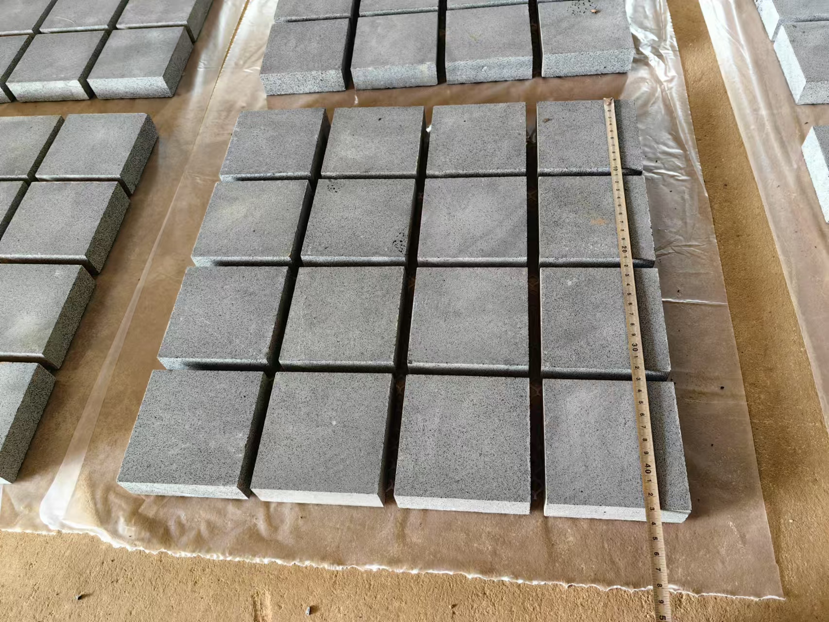 Bluestone Cobbles with mesh (3)