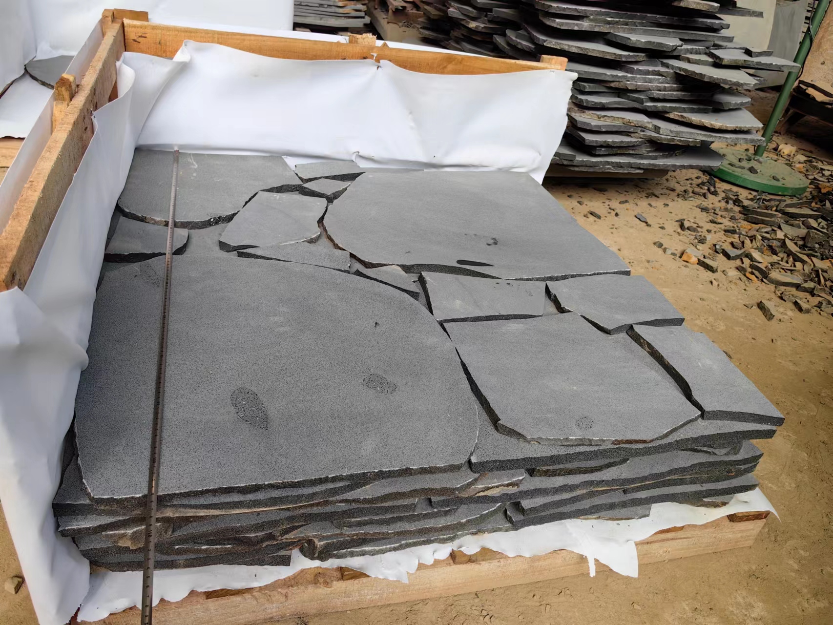 海南黑 Crazy Paving 20mm (6)