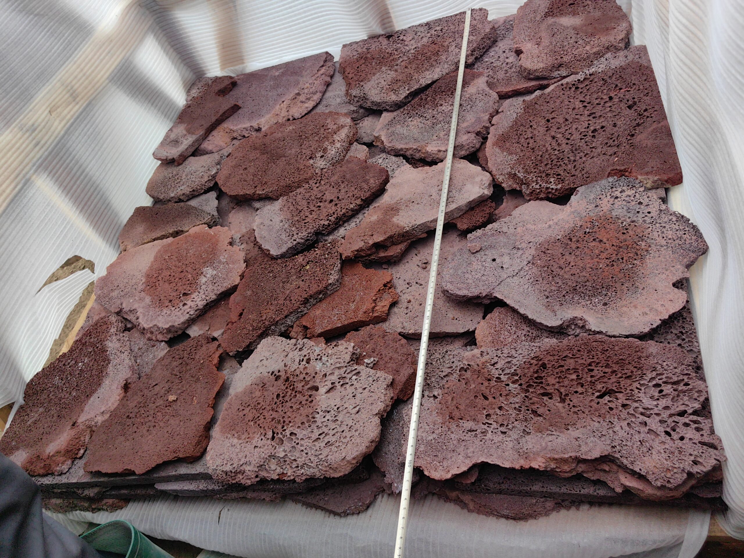 Natural-red-lava-stone-crazy-paving-for-landscaping-project