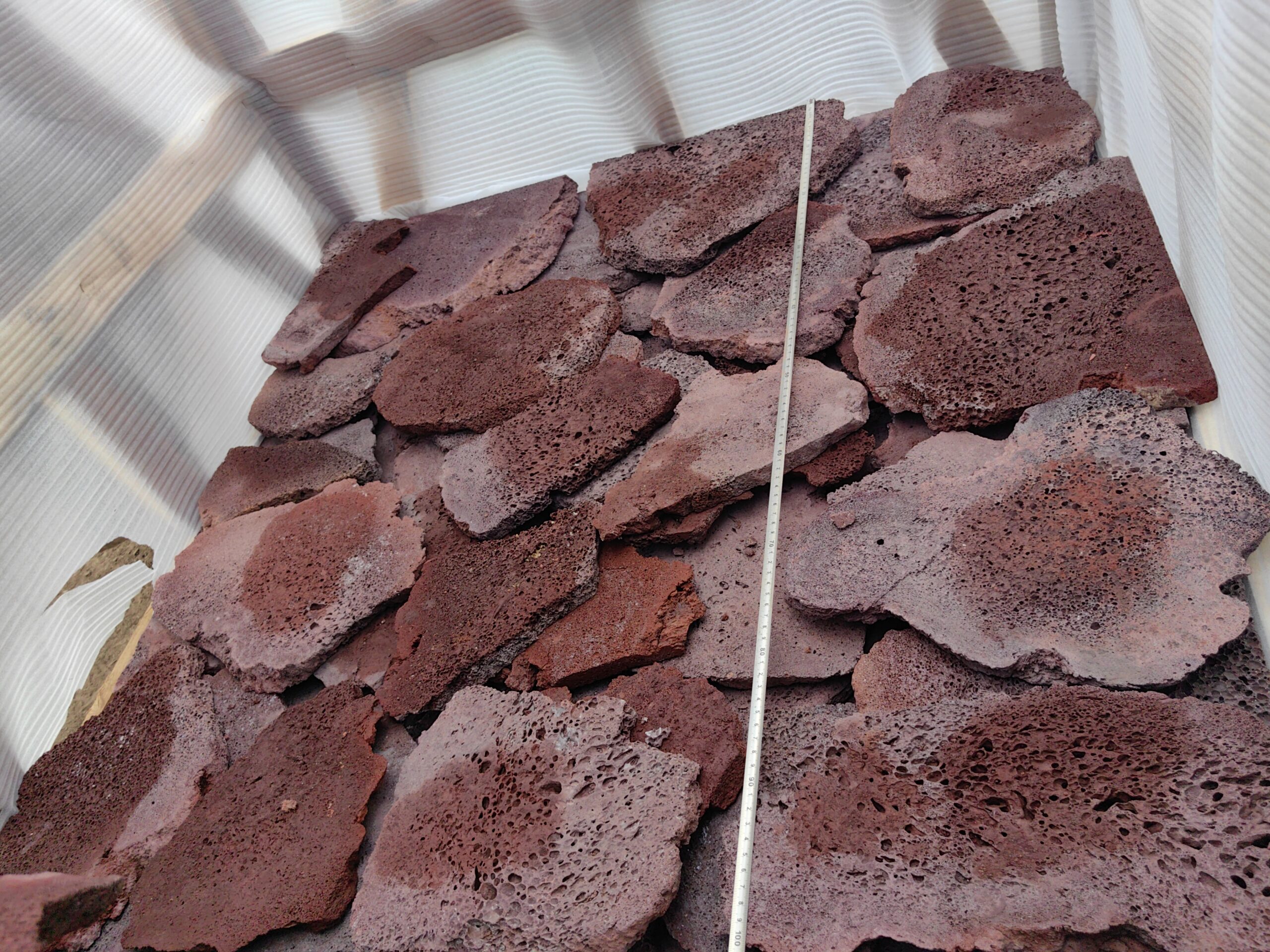 Natural-red-lava-stone-crazy-paving-for-landscaping-project