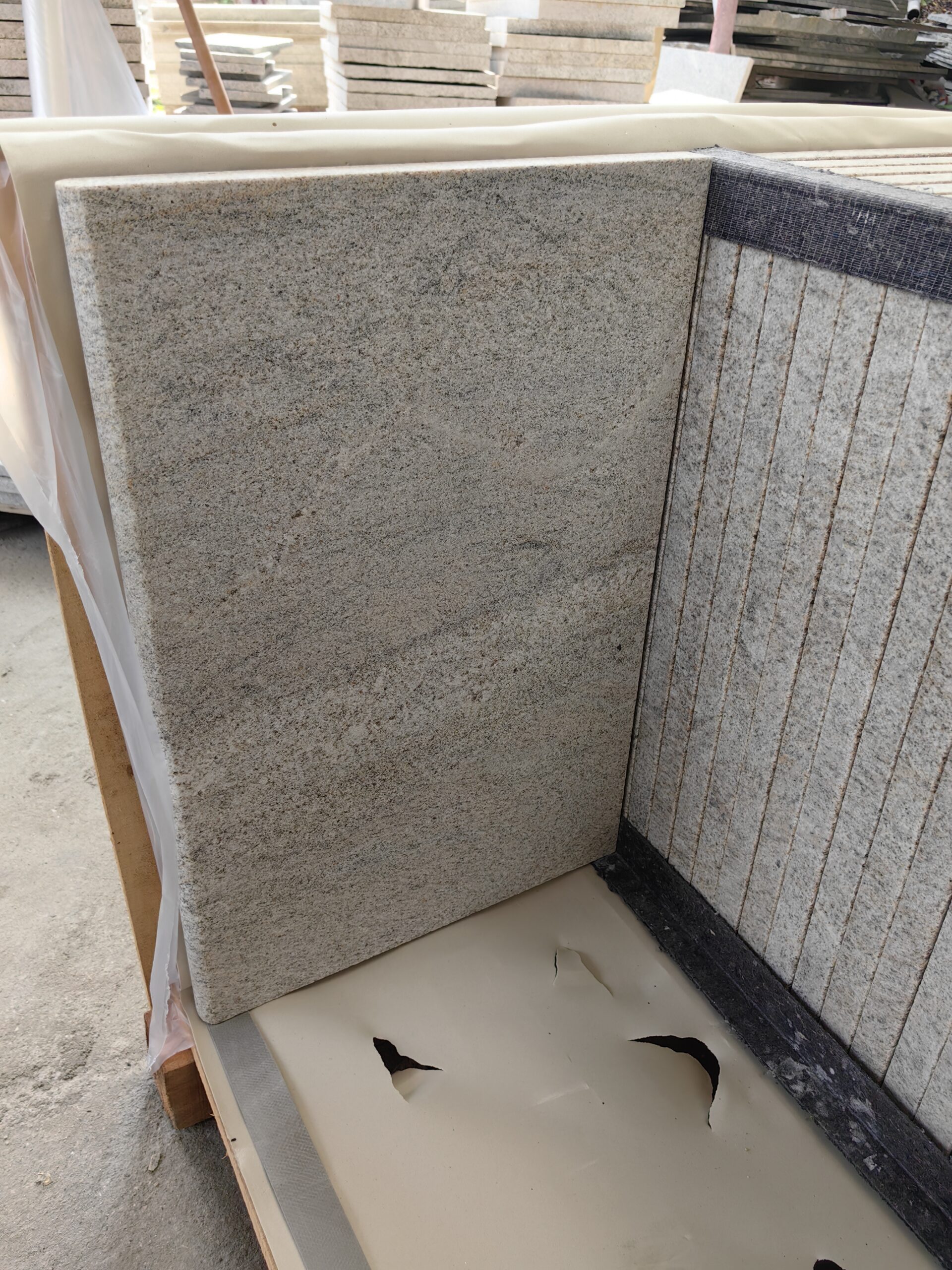 Sandblasted Beige Granite Paver for Outdoor Paving