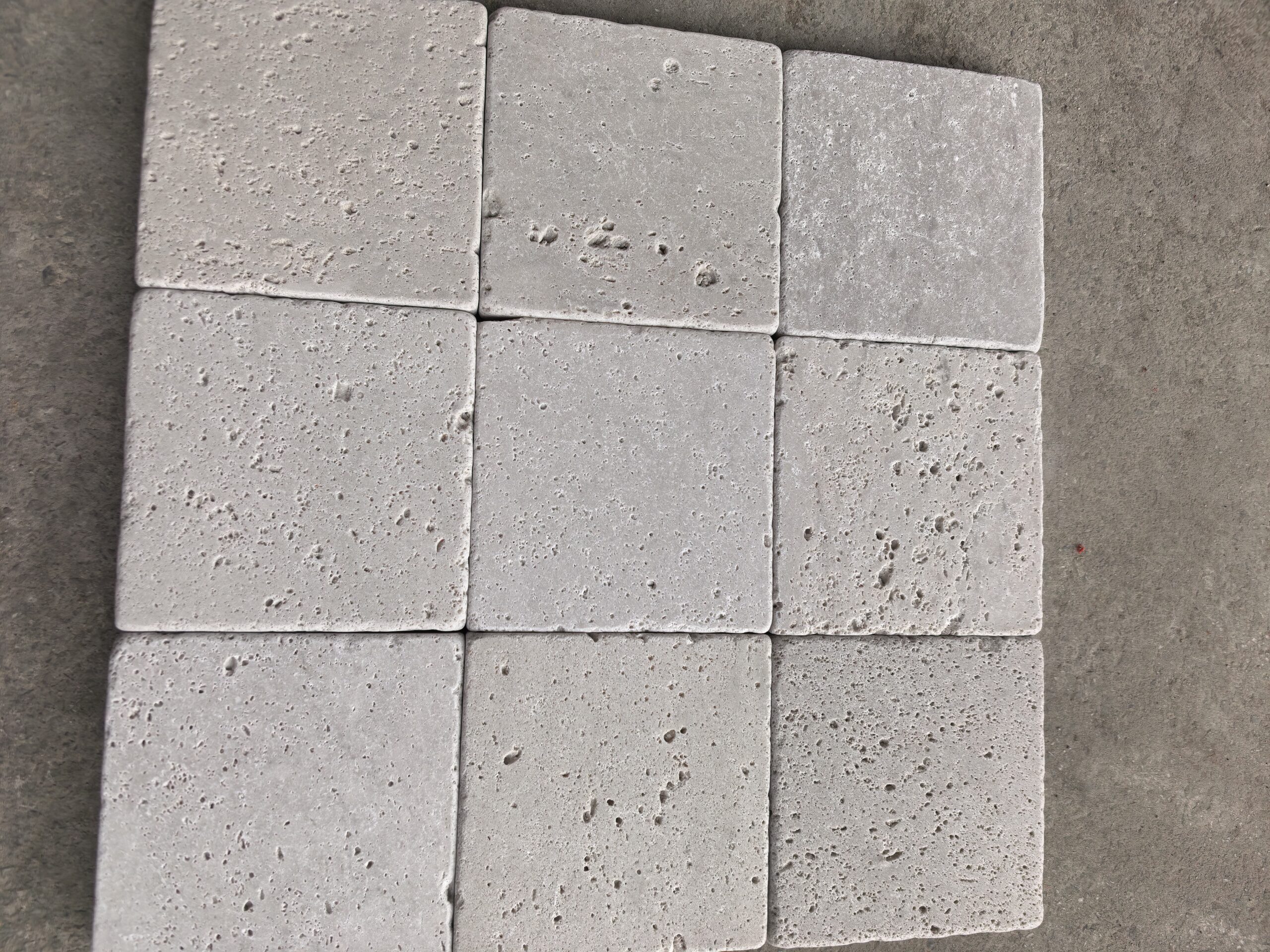 Tumbled White Travertine Cobbles